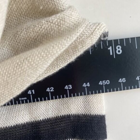 Cynthia Rowley Women’s Sz M Linen Blend Pullover Sweater Cream Black Stripe - Picture 9 of 9